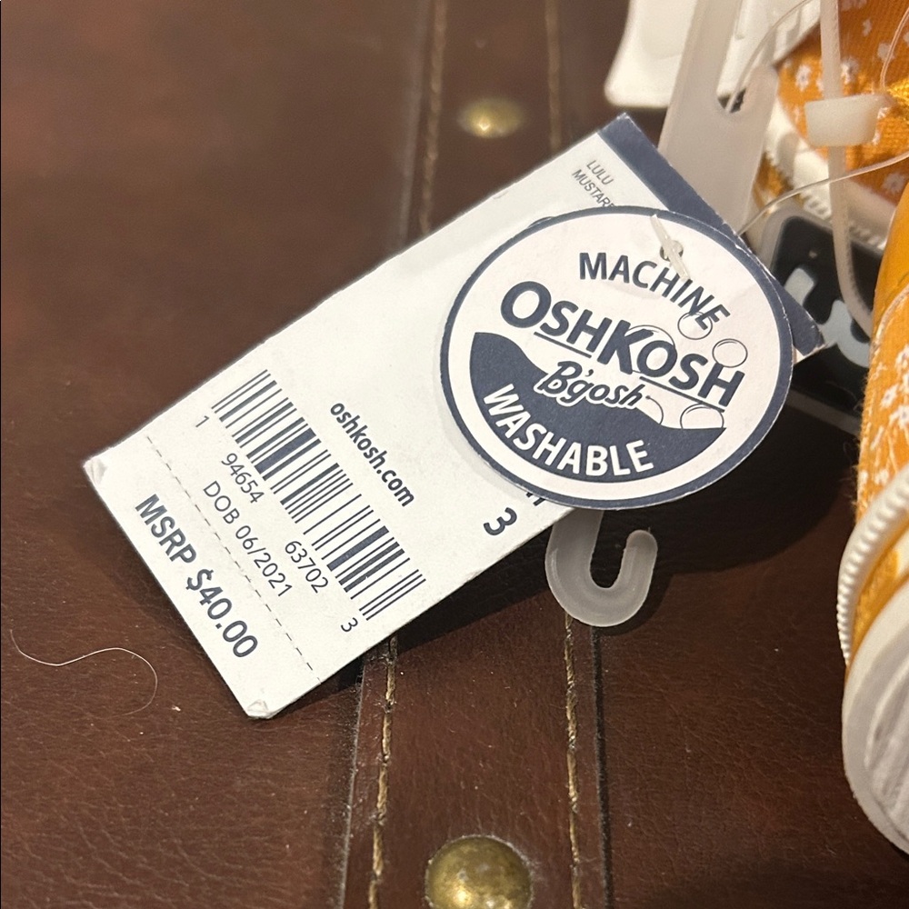 OshKosh B'gosh Kids Orange Floral Sneakers Size 3 - Picture 3 of 7